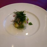 BLT STEAK GINZA - カルパッチョと思いきや、メロンのサラダ