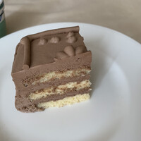 グラナータ TBS店 - TOPSのチョコレートケーキ