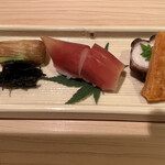 味ひろ - [前菜]
      べっ甲独活、茄子のうてな、茗荷寿司、蛸、ばちこ