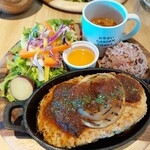おやさいGARDEN TIERRA cafe＆kitchen - 2018円　パン食べ放題
