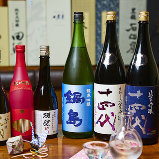 全国各地より、店主厳選の日本酒を揃えています