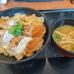 ごはん処 かつ庵 - 熟成ロース中かつ丼