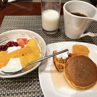 ロビーラウンジ 「マーブルラウンジ」 ヒルトン東京 - デザート