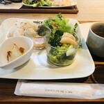 有楽町 micro FOOD&IDEA MARKET - 