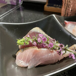 酒肴場 屯 - 海鮮丼の刺身