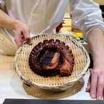 兄弟寿し - 新潟産水蛸の村上産焙じ茶煮