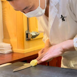 兄弟寿し - 沢庵の桂剥き