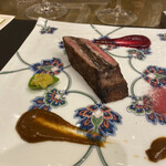 トゥ・ラ・ジョア イズム - 