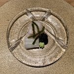 六雁 - スズキ、白いか、海ぶどう