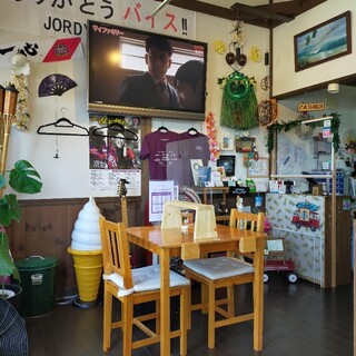 ハワイアンカフェ HONU_2