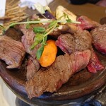 大阪産料理 空 - なにわ黒牛の陶板焼き