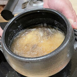 肉割烹 赤坂喰心 - ななつ星の炊き上げ前