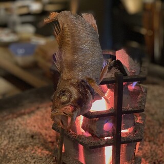 The famous ``Genjiyaki'' that captures the flavor of fish! The high-grade fish, Doguro, is exceptional.