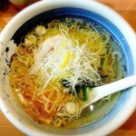 俺流 塩らーめん 新宿東南口店 - 俺流 塩らーめん