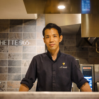 リッツカールトン大阪の一つ星フレンチレストランで10年間勤務