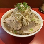 ラーメン 骨々亭 - ラーメン￥830　もやし野菜￥120