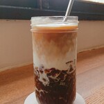 CAFE D-13、ときどき五味食堂 - コーヒーゼリーラテ