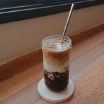 CAFE D-13、ときどき五味食堂 - コーヒーゼリーラテ