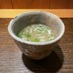 根津 焼鳥 照隅 - 鳥スープ