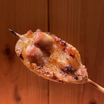 根津 焼鳥 照隅 - 裏はこの通り！凄い‼︎