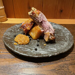 根津 焼鳥 照隅 - 完成！三日脱水上腿