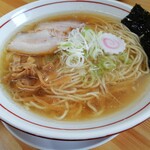 中華そば 朔望 - 綺麗な出来上がりです。