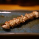 鳥九 - 皮は見た目は細目の九州？タイプ。でも味は江戸(東京)スタイル