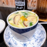 ほろよい - 具は、三つ葉、椎茸、海老。。。その日の仕入れによって具材は変わります。