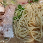 Tsukemensemmommenshotoranoouumedaten - 麺とチャーシュー