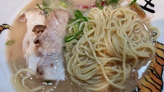 Tsukemensemmommenshotoranoouumedaten - 麺とチャーシュー