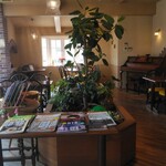 コロンバ - 店内