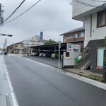 Kicchin Sakura Tei - 店舗とその向こうは駐車場