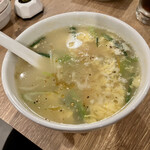 ホルモン焼肉酒場 牛ぎゅう - 玉子スープ　¥580