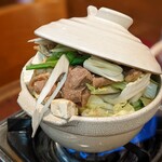 つるかめ食堂 - ホルモン鍋 800円
