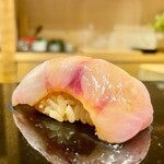 鮨 竜介 - 2022.5.  喉黒