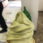 谷田部東パーキングエリア(上り線)フードコート - さしま茶ソフトクリーム