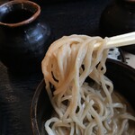 信州蕎麦の草笛 - くるみ蕎麦の麺