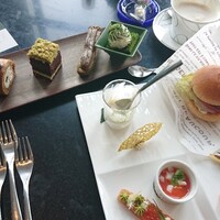 DINING & BAR TABLE 9 TOKYO - 