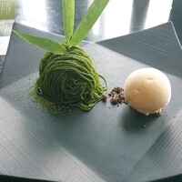 DINING & BAR TABLE 9 TOKYO - 
