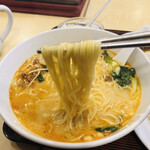 中国広東料理 聚宝 - 麺リフト