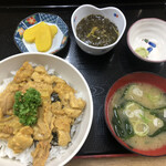 市場食堂 - ウニ丼のセット