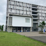 お魚倶楽部 はま - 一階部分がお店です♪