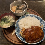 Shiomame - 日替り定食880円