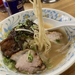 九州ラーメン八起 - 