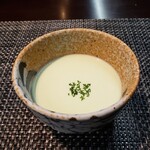 ダイニング　カグラ - 豆の冷たいスープ
            
            
