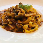 Meat Bolognese with Rotobl's famous spicy sauce