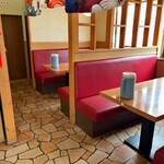 台湾料理福満楼 - 店内