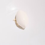 sio - ブリアサバランミルクジェラートクランブル添え。ふんわり香るチーズ感と今にも溶けてしまうような柔らかさ出来立て感が素晴らしい。