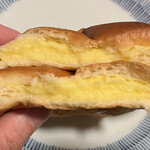 サンロールオオミヤ - クリームパンUP