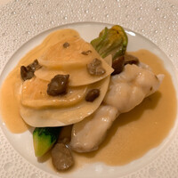 ラ・ベカス - ⑥アコウダイ　花ズッキーニ　野菜のラビオリ